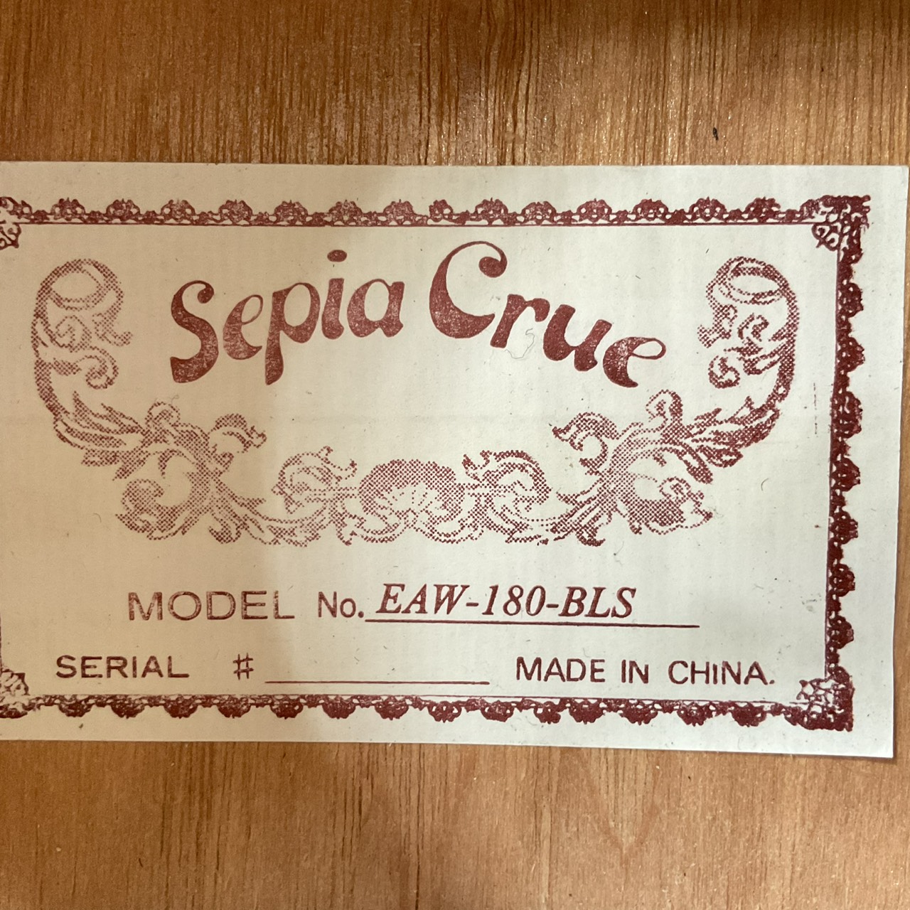 กีต้าร์โปร่งไฟฟ้า Sepia Crue : EAW-180-BLS