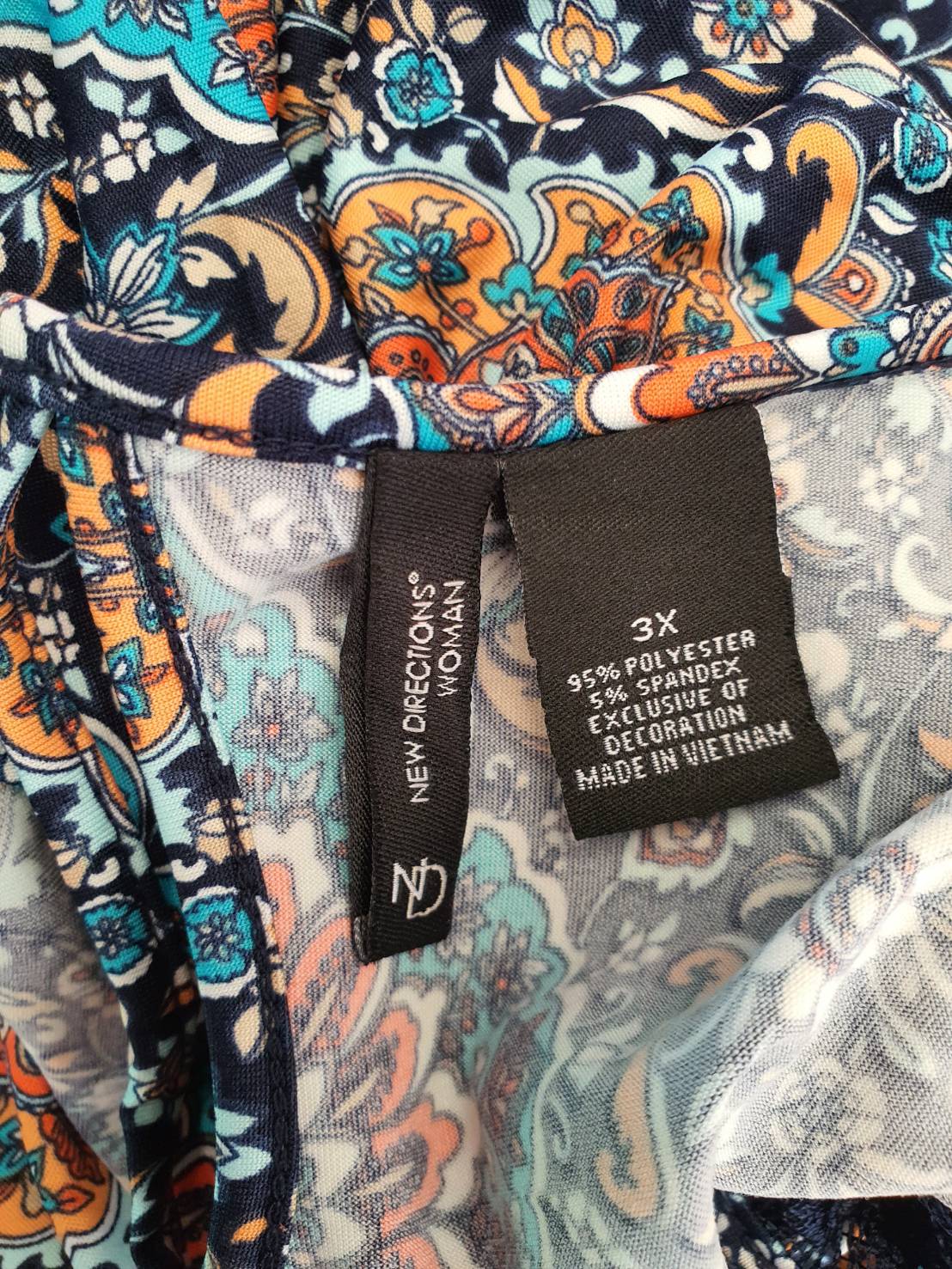FF04951 เสื้อผ้ามือสอง สาวอวบ พลัสไซส์ แบรนด์ NEW DIRECTIONS อก 52-58 นิ้ว