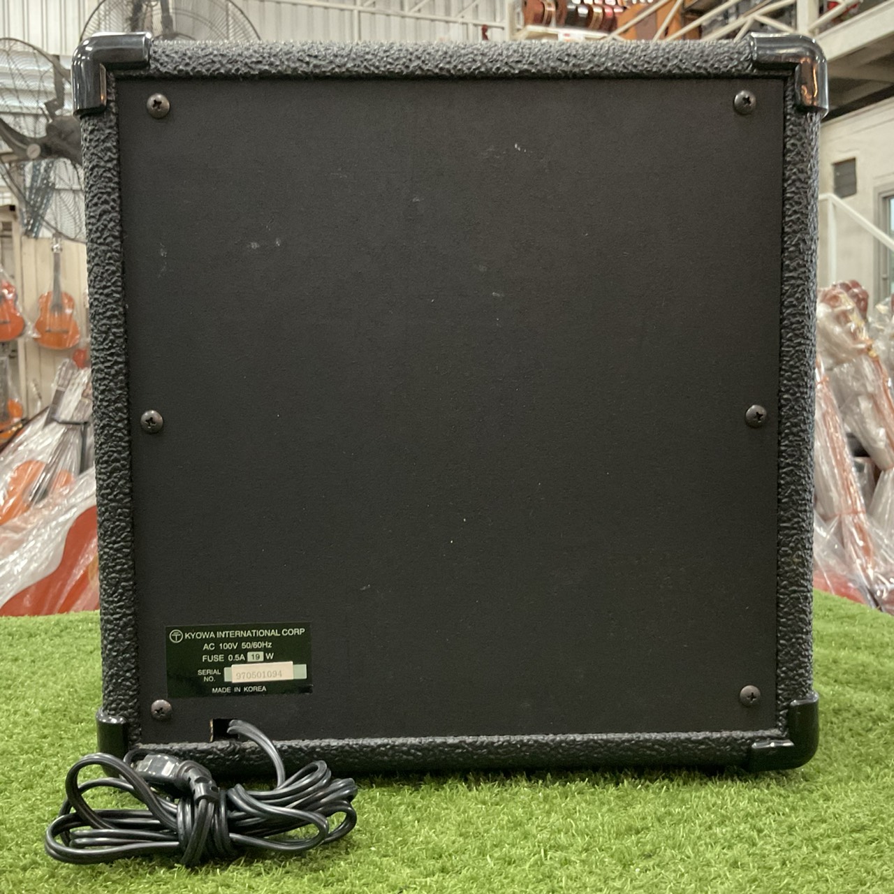 แอมป์เบส B.C.Rich : Bass Boy