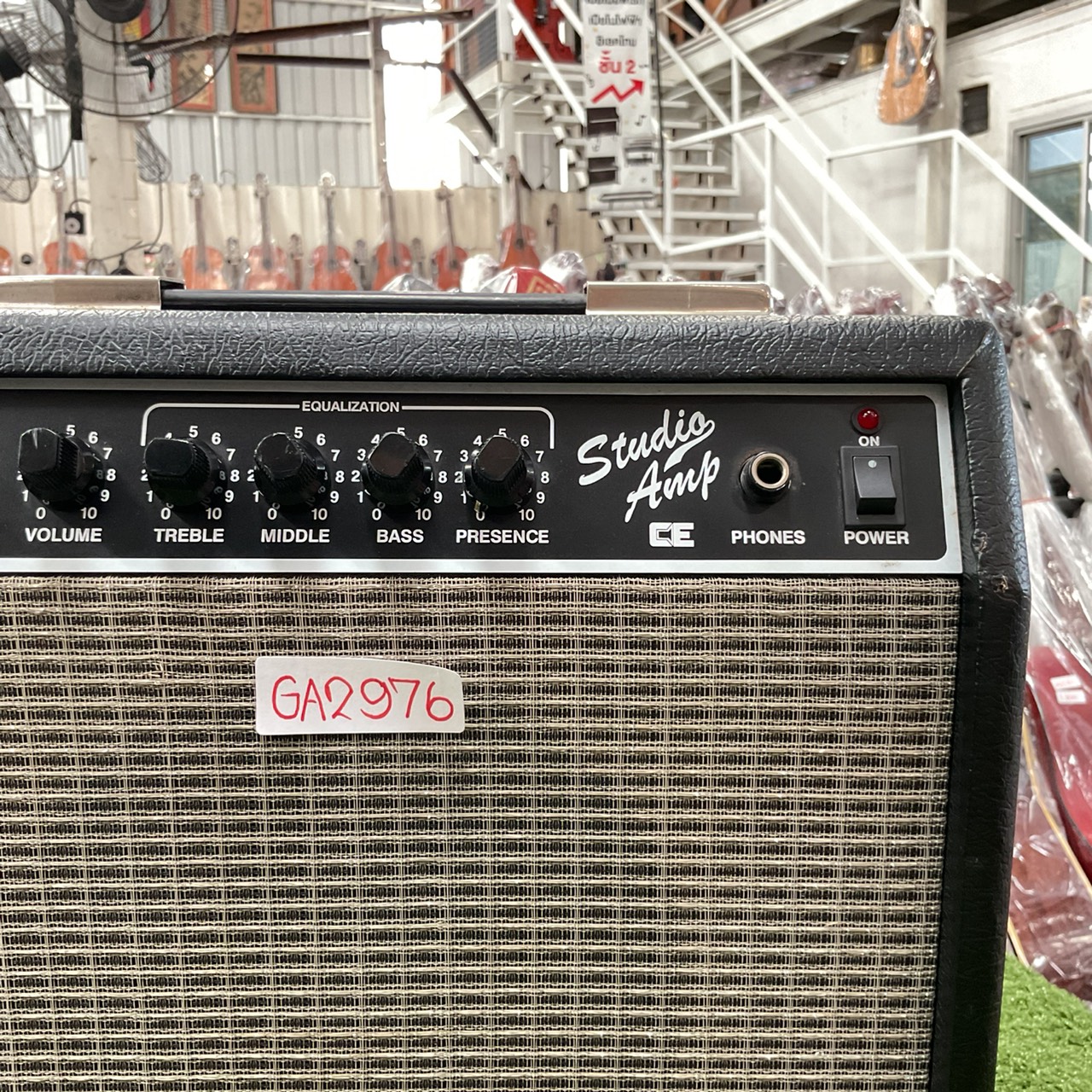แอมป์กีต้าร์ Fender : ST-15CE