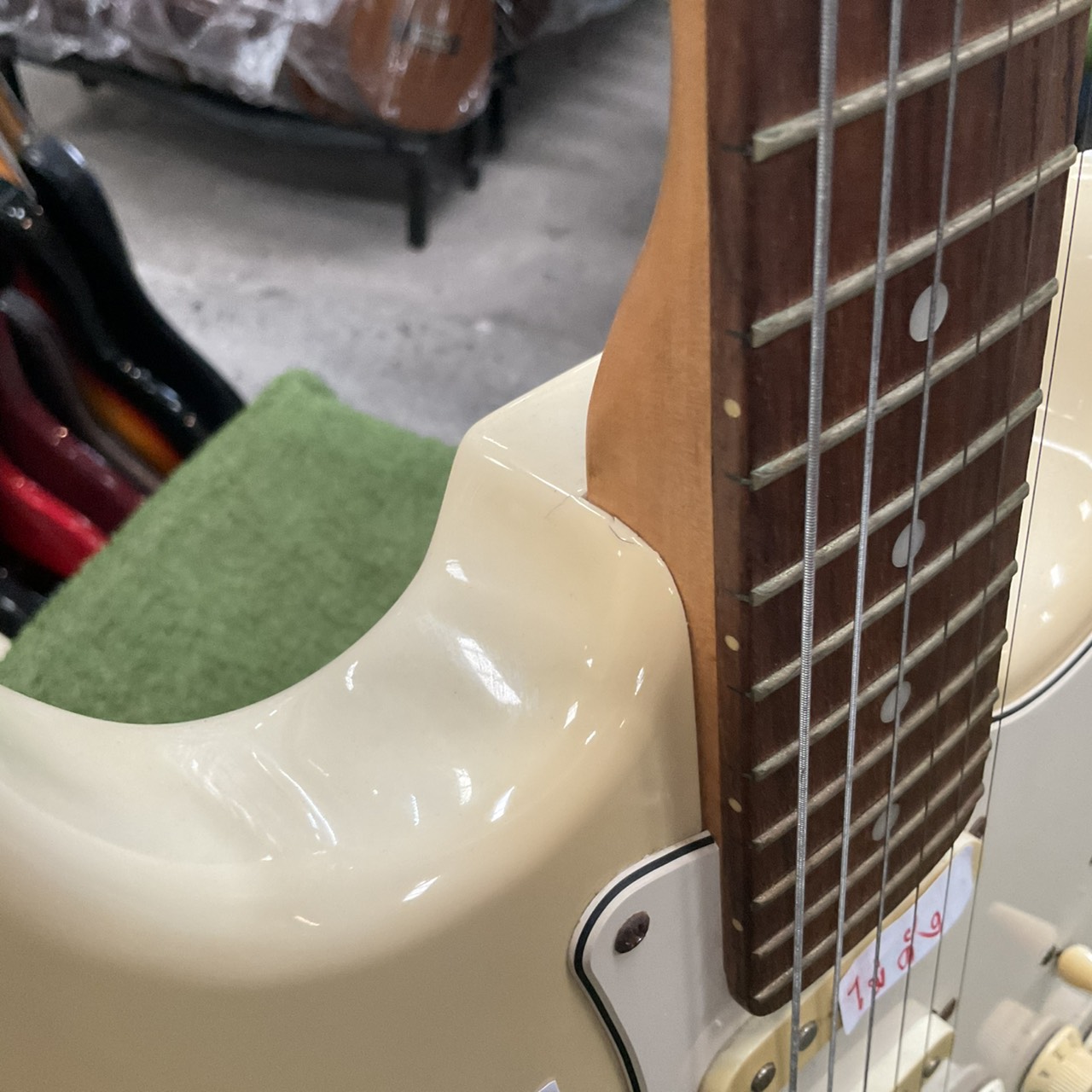 กีต้าร์ไฟฟ้า SELDER