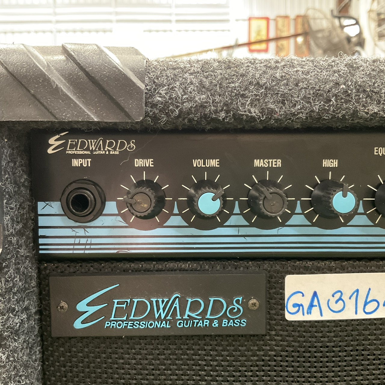 แอมป์กีต้าร์และเบส EDWARDS : EGA10