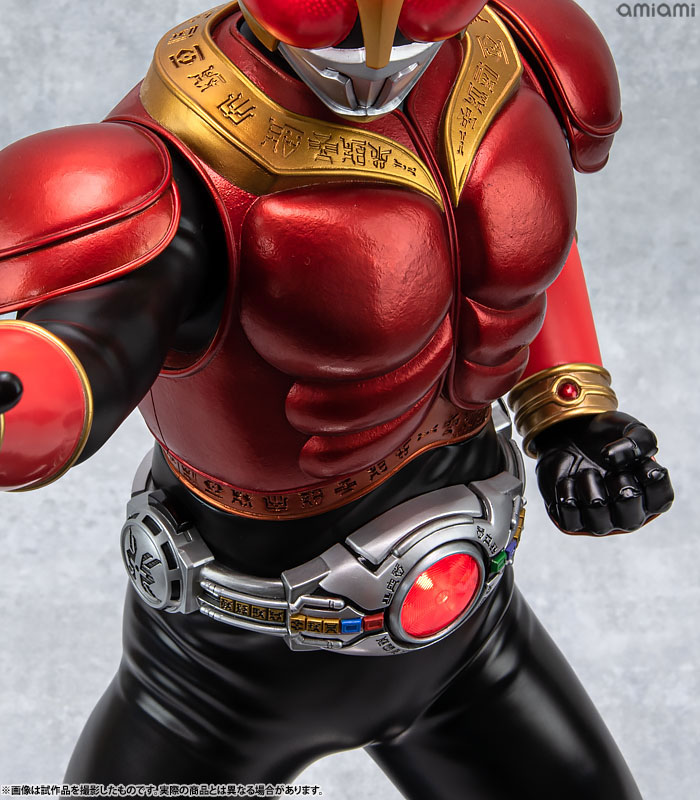 [Exclusive Sale] Ultimate Article Kamen Rider Kuuga (Mighty Form) Complete Figure(Pre-order)(Single Shipment)