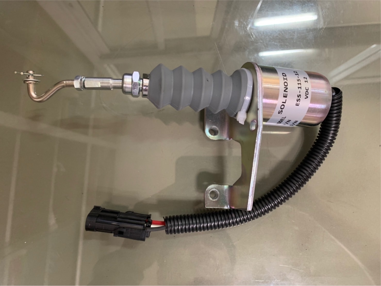 โซลินอยด์ดึงดับ ESS115 12V 3 ขั้ว + - AUG
