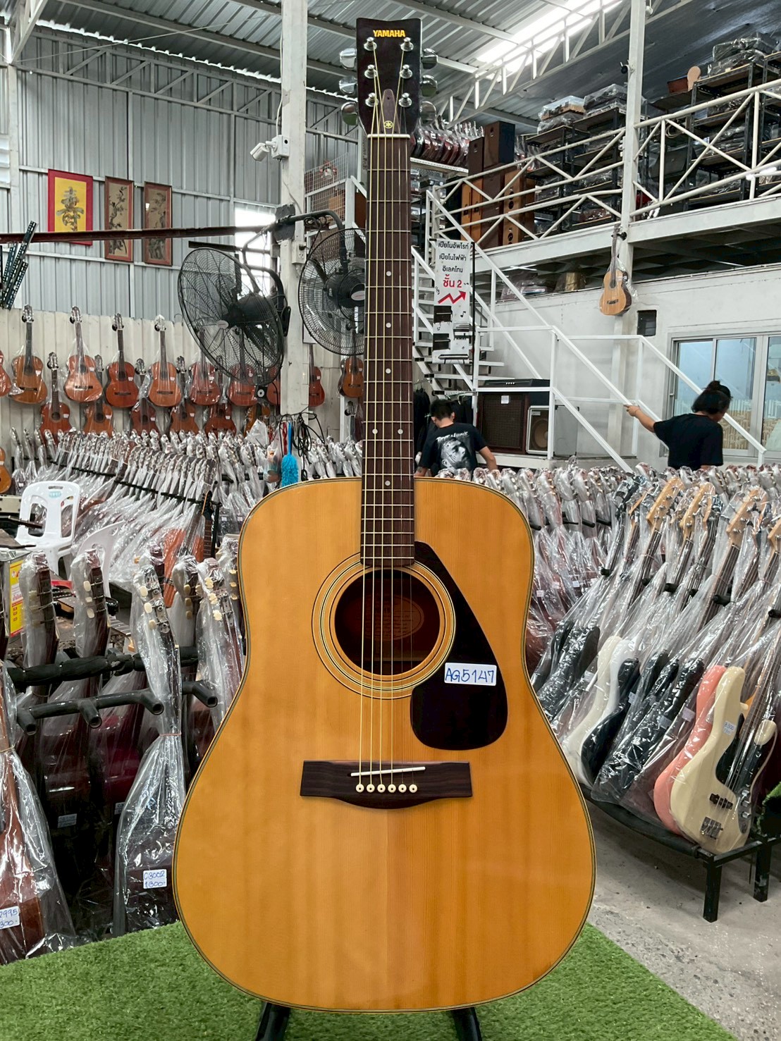 กีต้าร์โปร่ง YAMAHA : FG-151