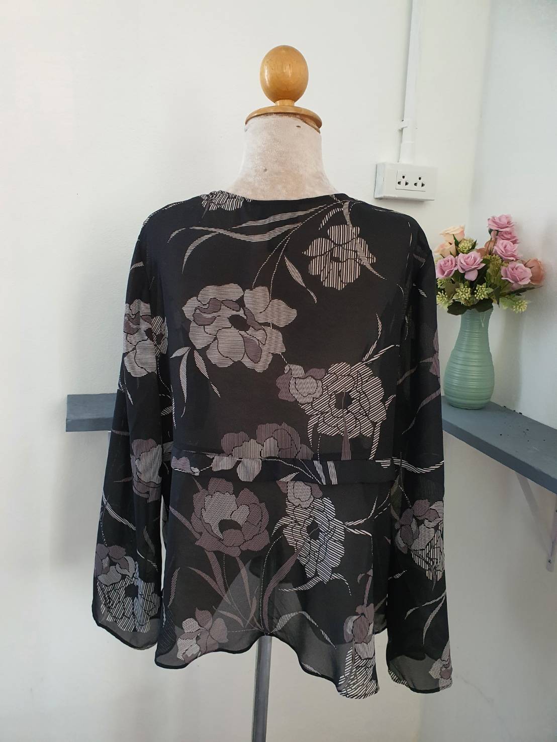 หมดคะ FF05163 เสื้อผ้ามือสอง ชีฟอง สีดำลาย แบรนด์ Lane bryant อก 44 นิ้ว