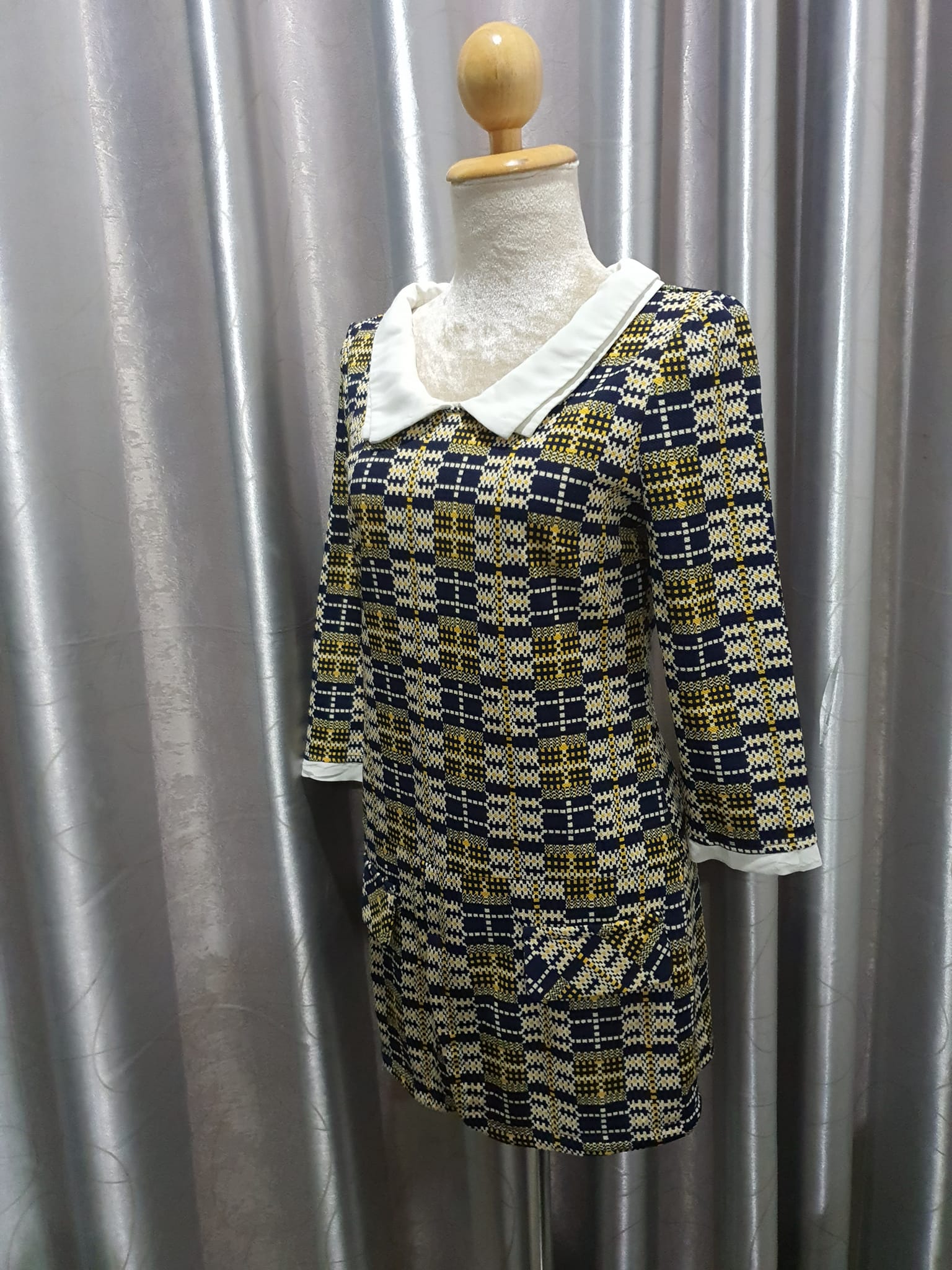 FF05972 เสื้อแฟชั่น นำเข้า มือสอง อก 34-35 นิ้ว