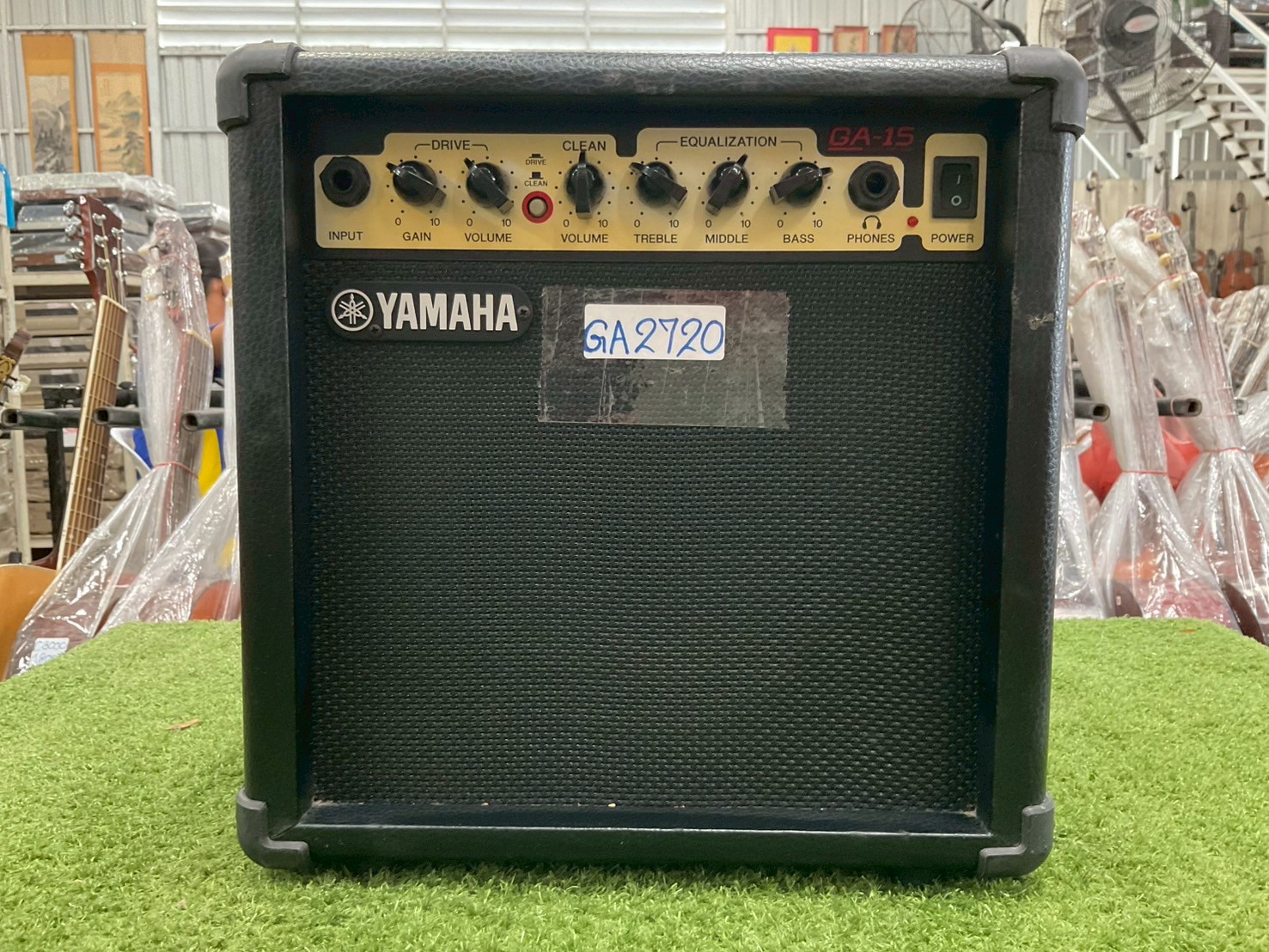 แอมป์กีต้าร์ YAMAHA : GA-15