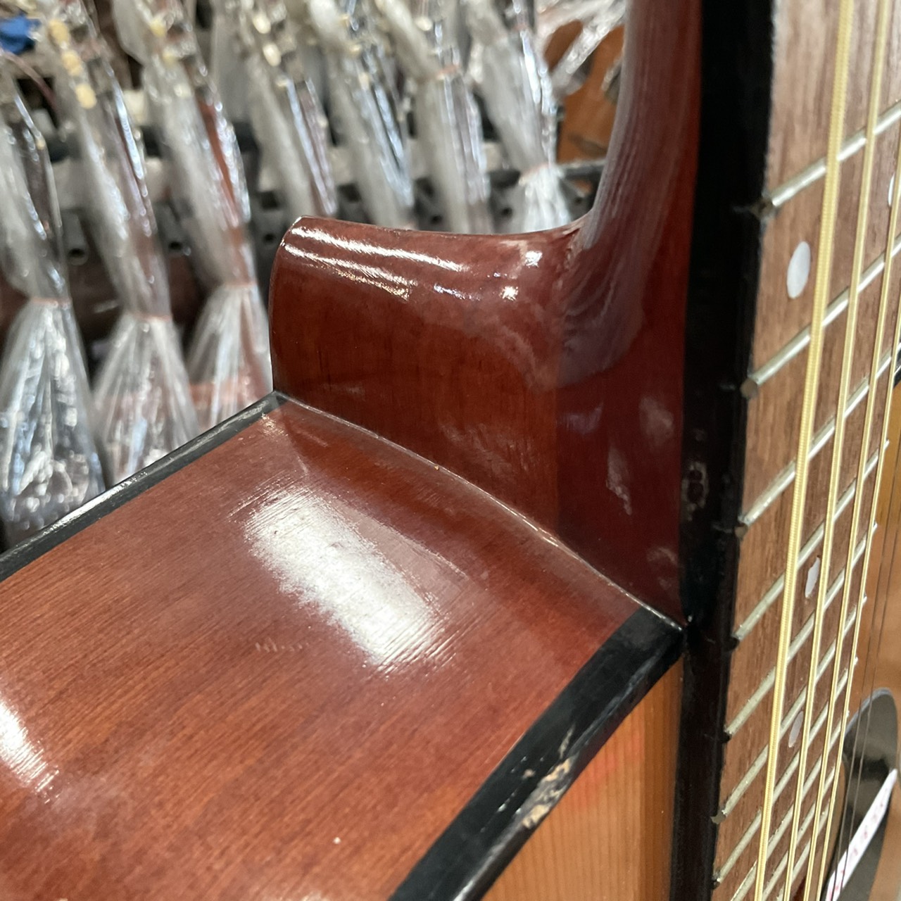 กีต้าร์โปร่ง Hotta : No.100