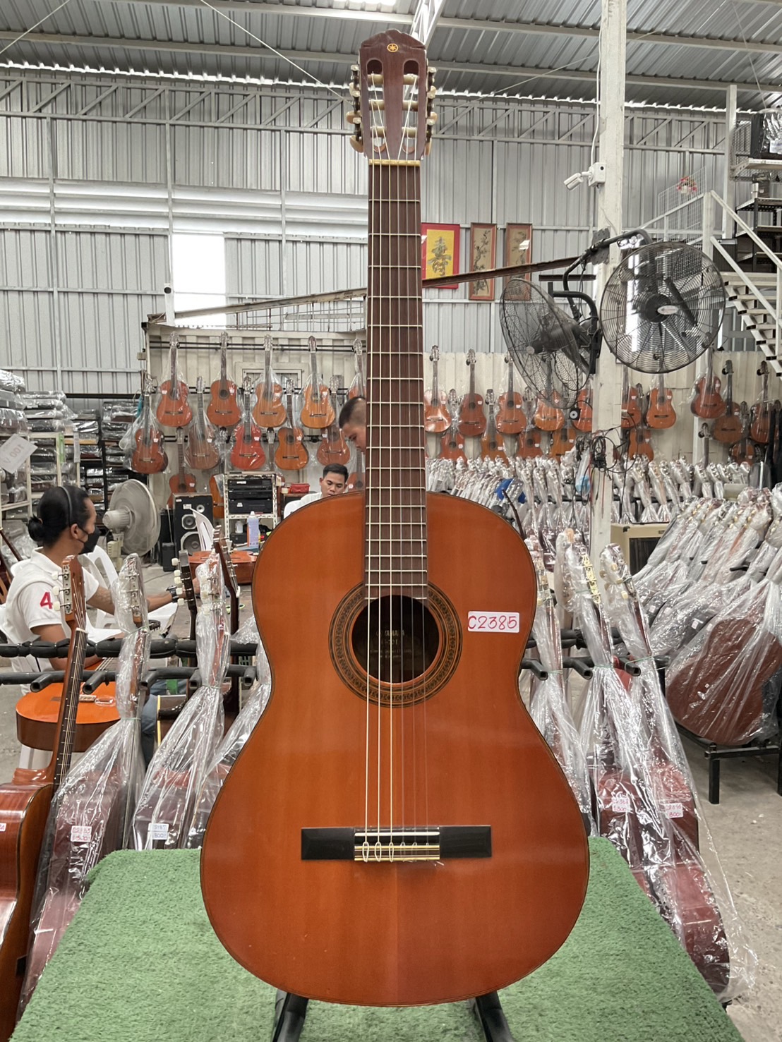 กีต้าร์คลาสสิค YAMAHA : G-70D