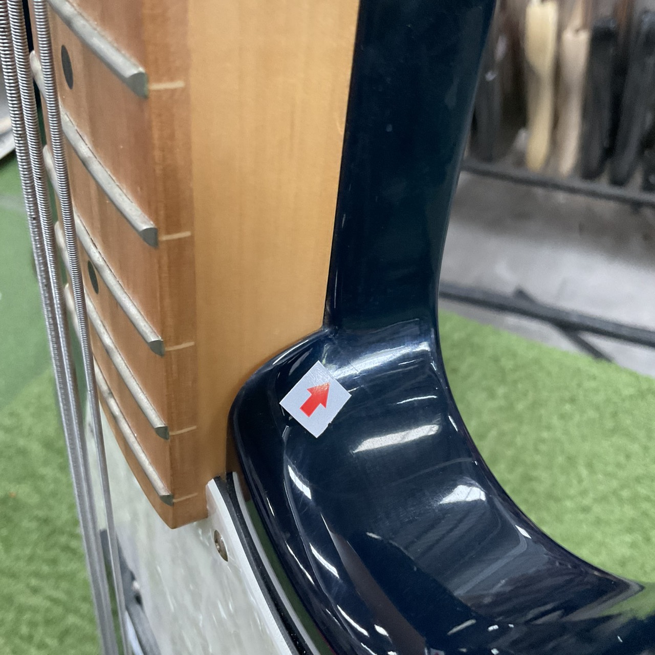 กีต้าร์เบส PhotoGenic สินค้าไม่พร้อมใช้งาน (ต้องซ่อม)