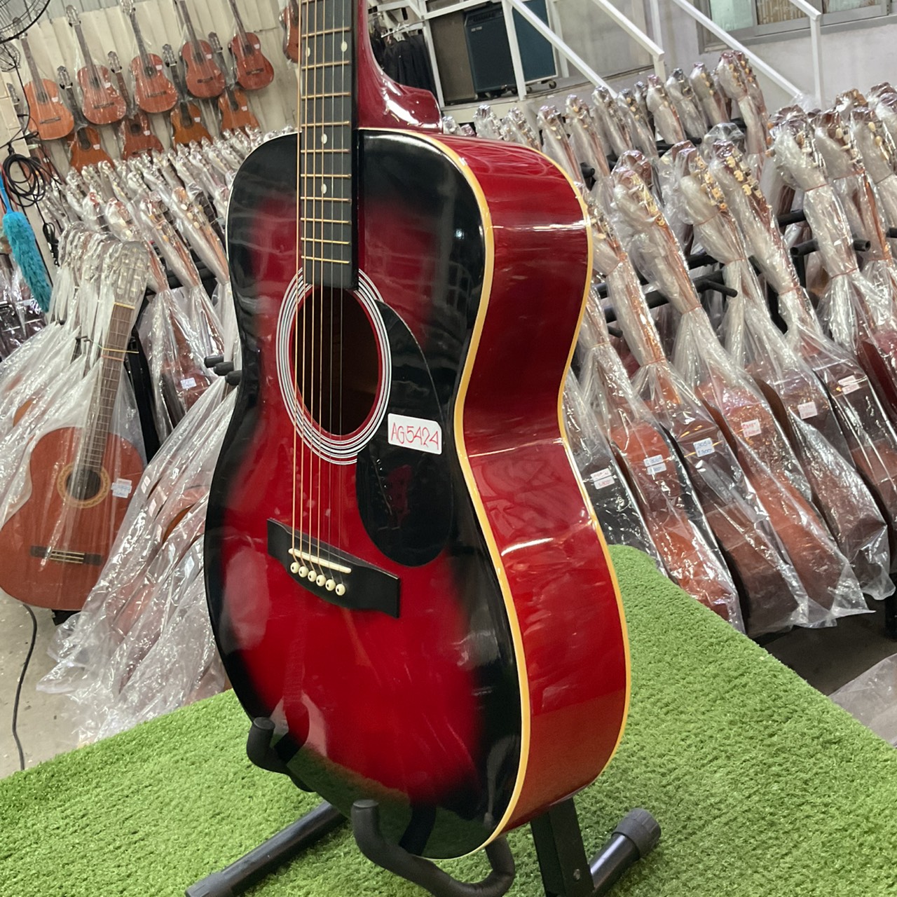 กีต้าร์โปร่ง HONEY BEE : F-15/RDS