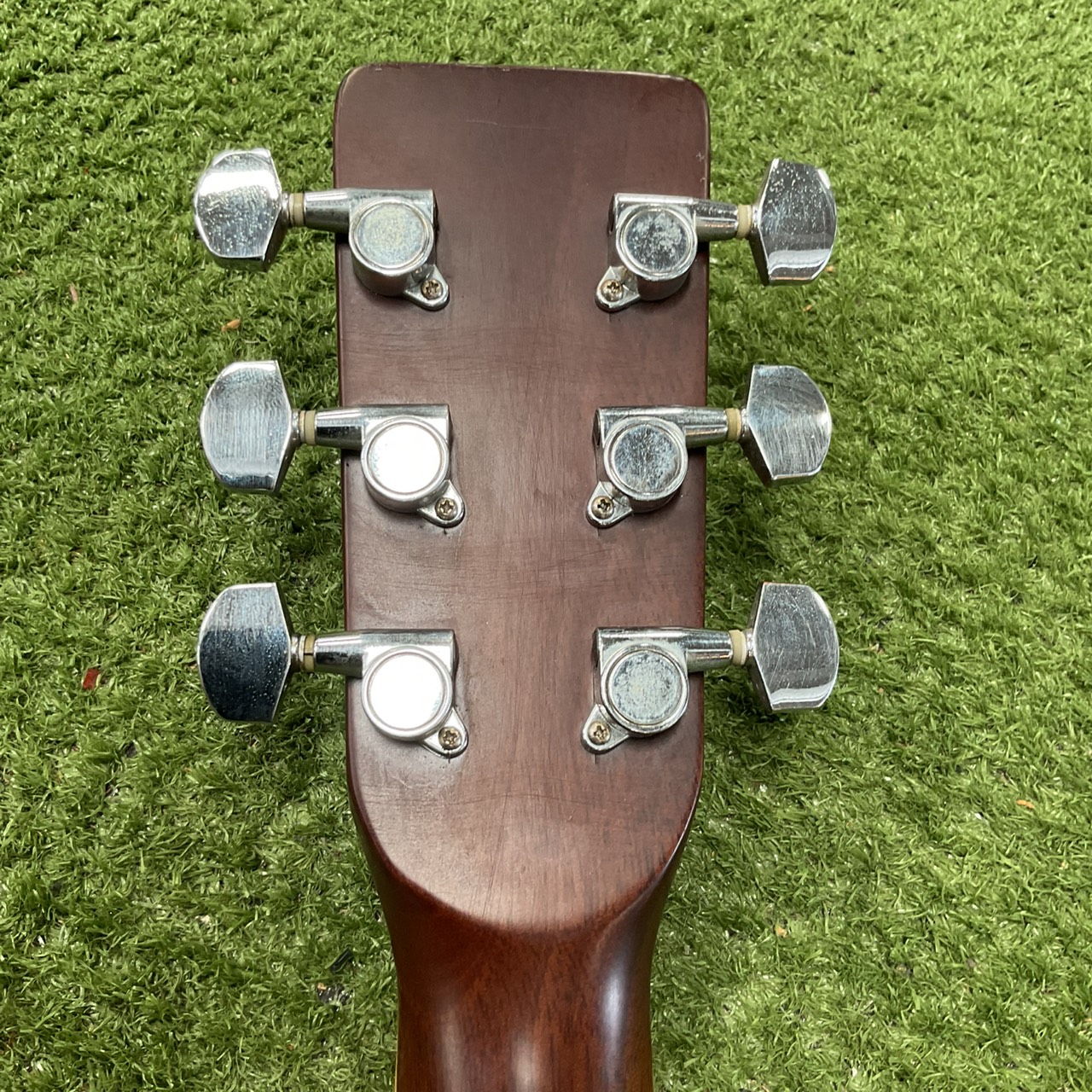 กีต้าร์โปร่ง Morris : MF-207