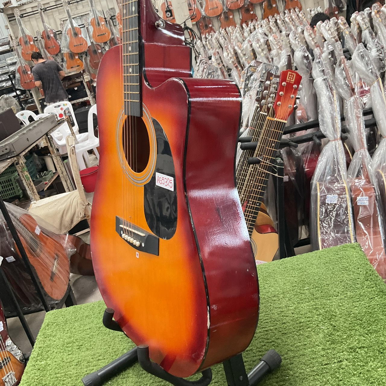 กีต้าร์โปร่ง ONE STEP