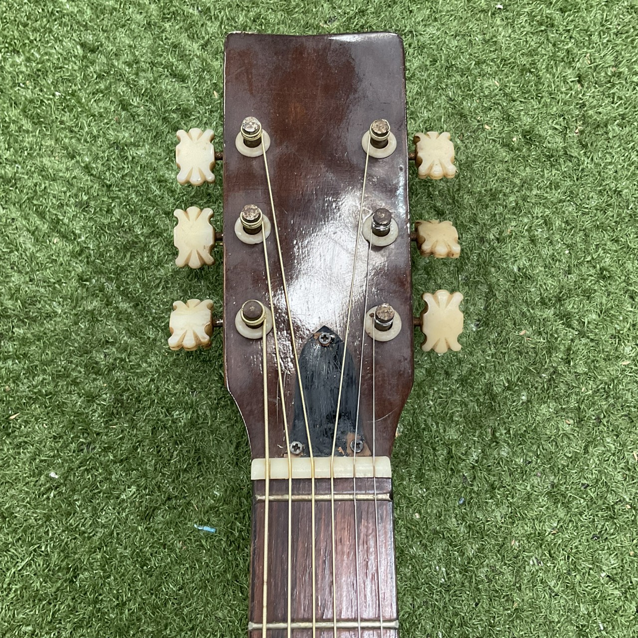 กีต้าร์โปร่ง Enjoy Found