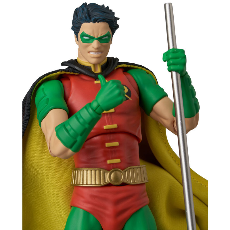 MAFEX No.264 MAFEX ROBIN (BATMAN:HUSH Ver.)(Pre-order)