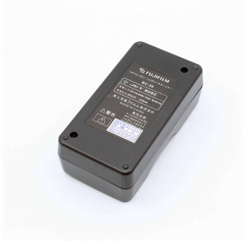 แท่นชาร์จแบตกล้อง Fuji รุ่น BC-50 (NP-50)