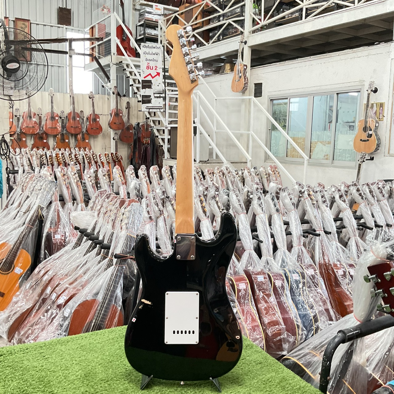 กีต้าร์ไฟฟ้า PlayTech