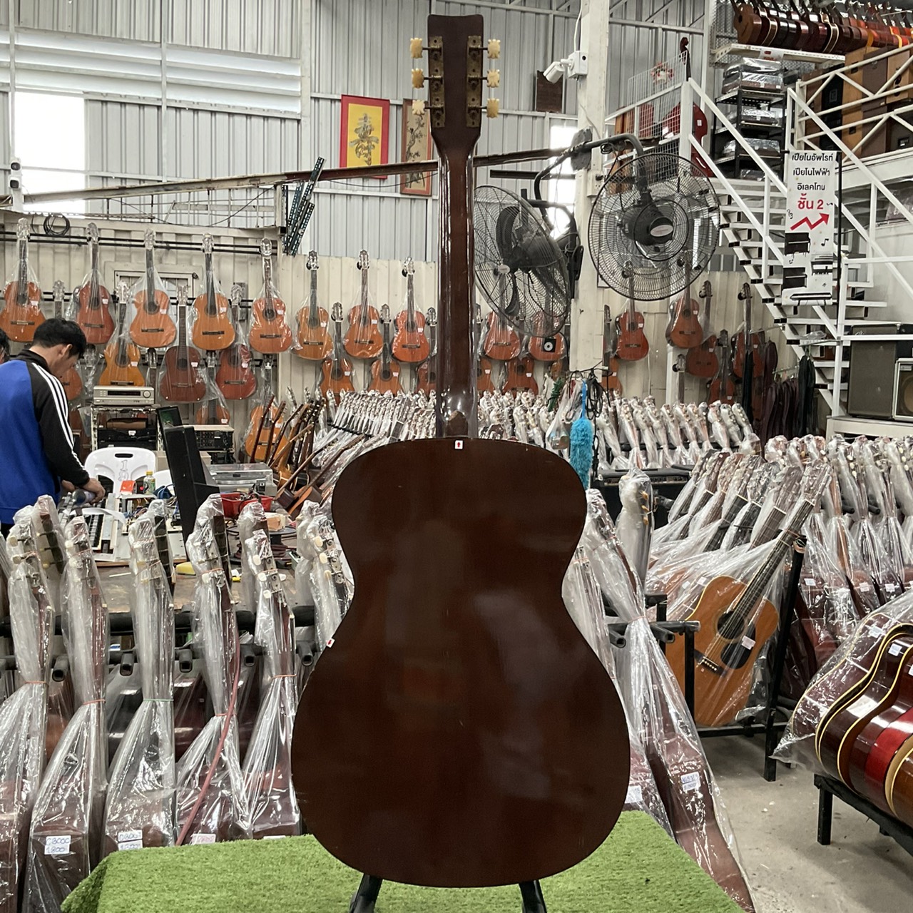 กีต้าร์โปร่ง Enjoy Found