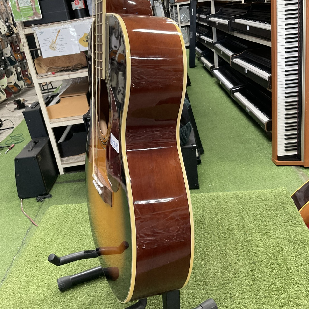 กีต้าร์โปร่ง Sepia Crue : F-170-TS