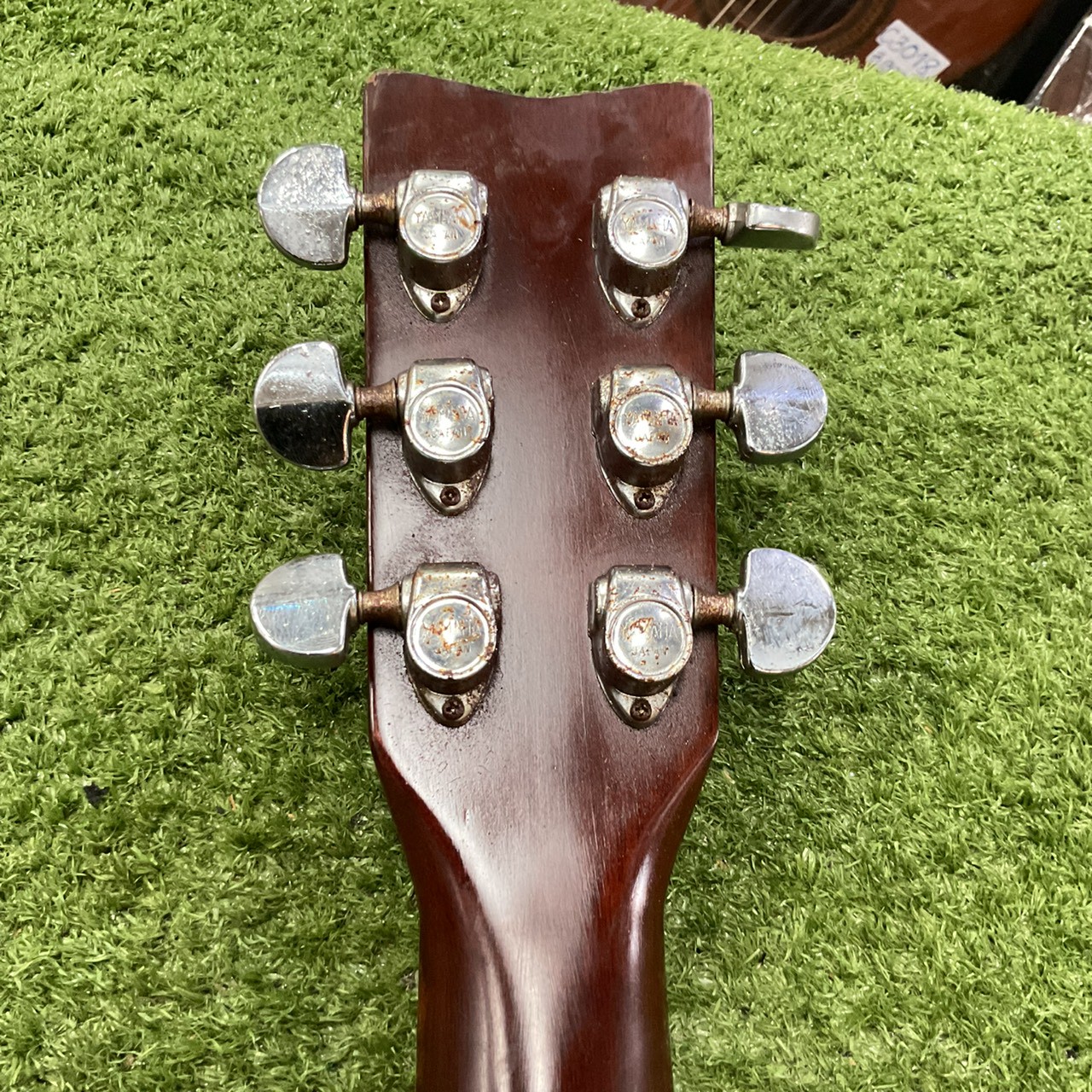 กีต้าร์โปร่ง YAMAHA : FG-201