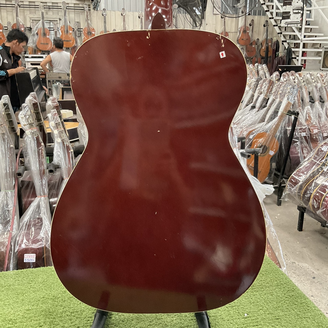 กีต้าร์โปร่ง Flamenco