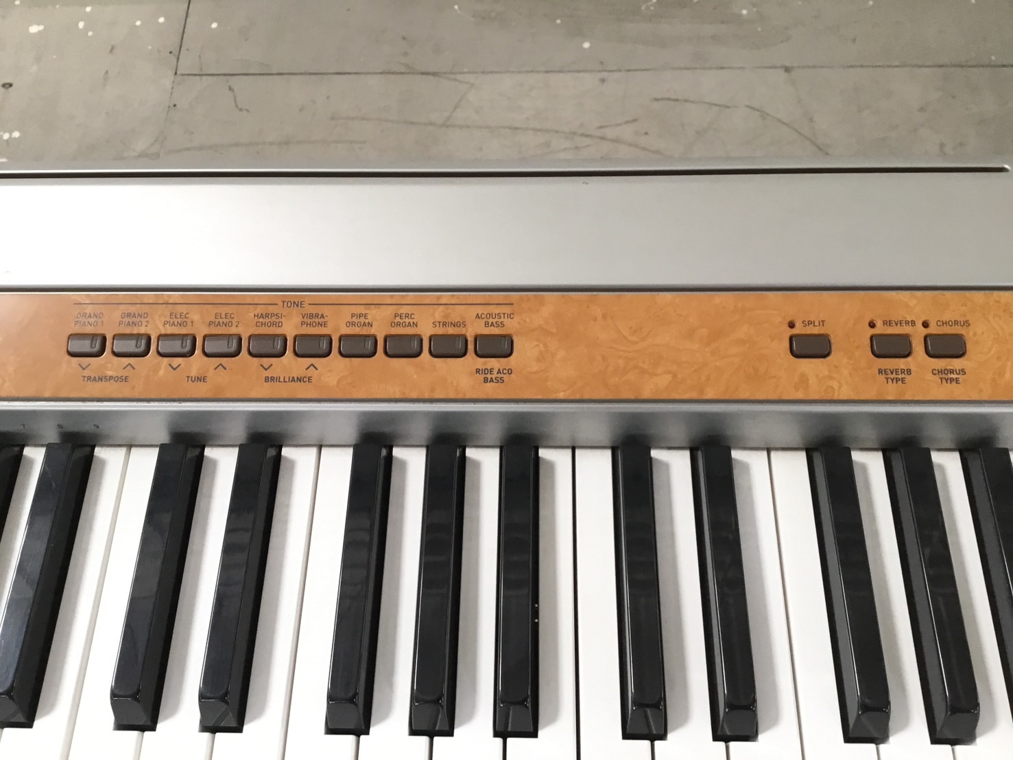 เปียโน CASIO : Privia PX-110