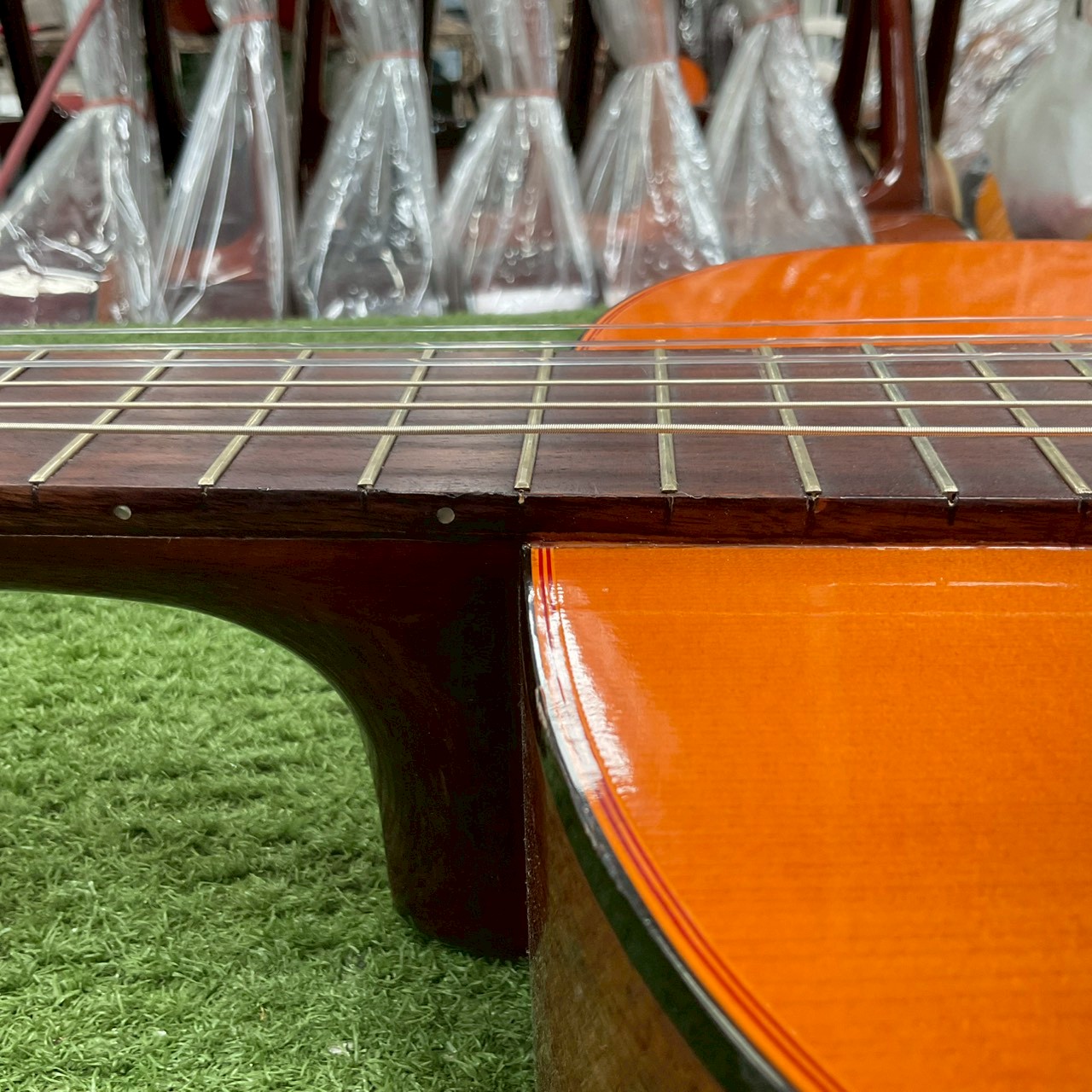 กีต้าร์คลาสสิค MONTANO : A-3