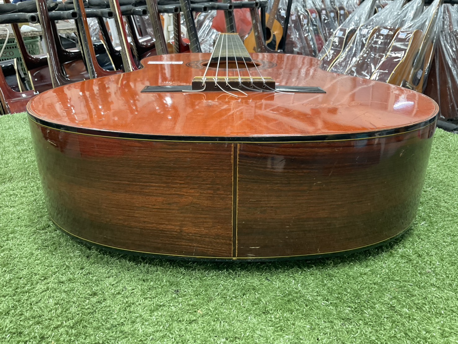 กีต้าร์คลาสสิค YAMAHA : G-130A