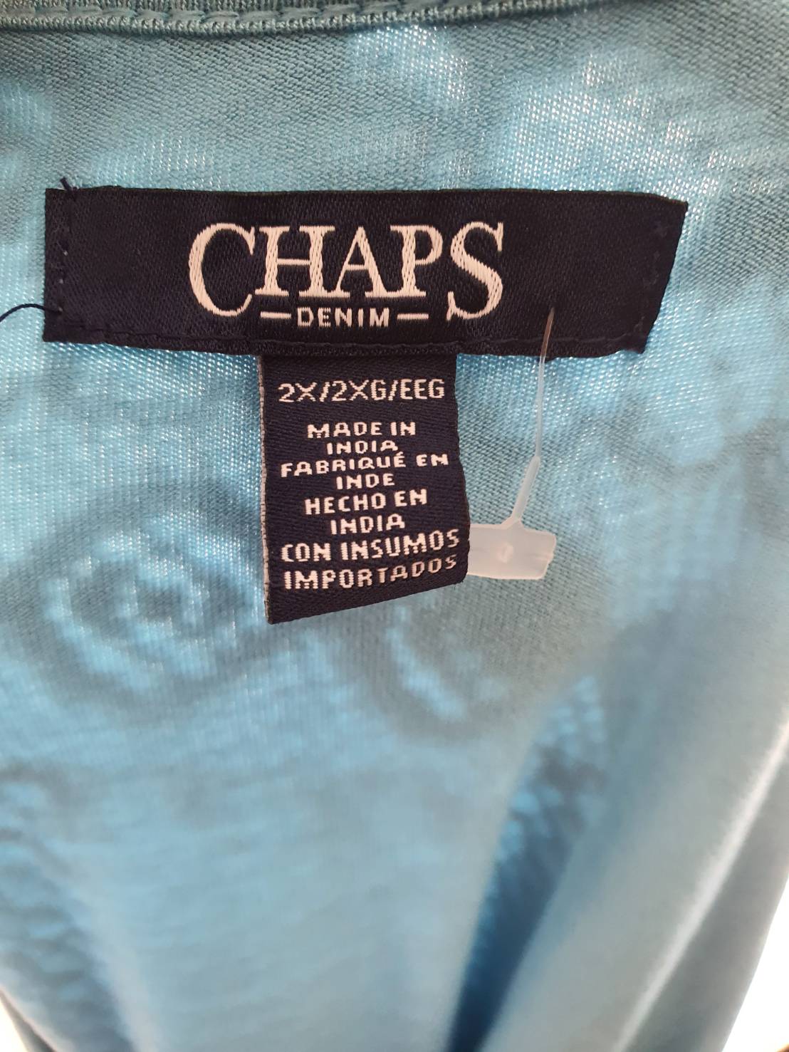 FF03919 เสื้อผ้ามือสอง สีฟ้า แบรนด์ CHAPS อก42-45 นิ้ว