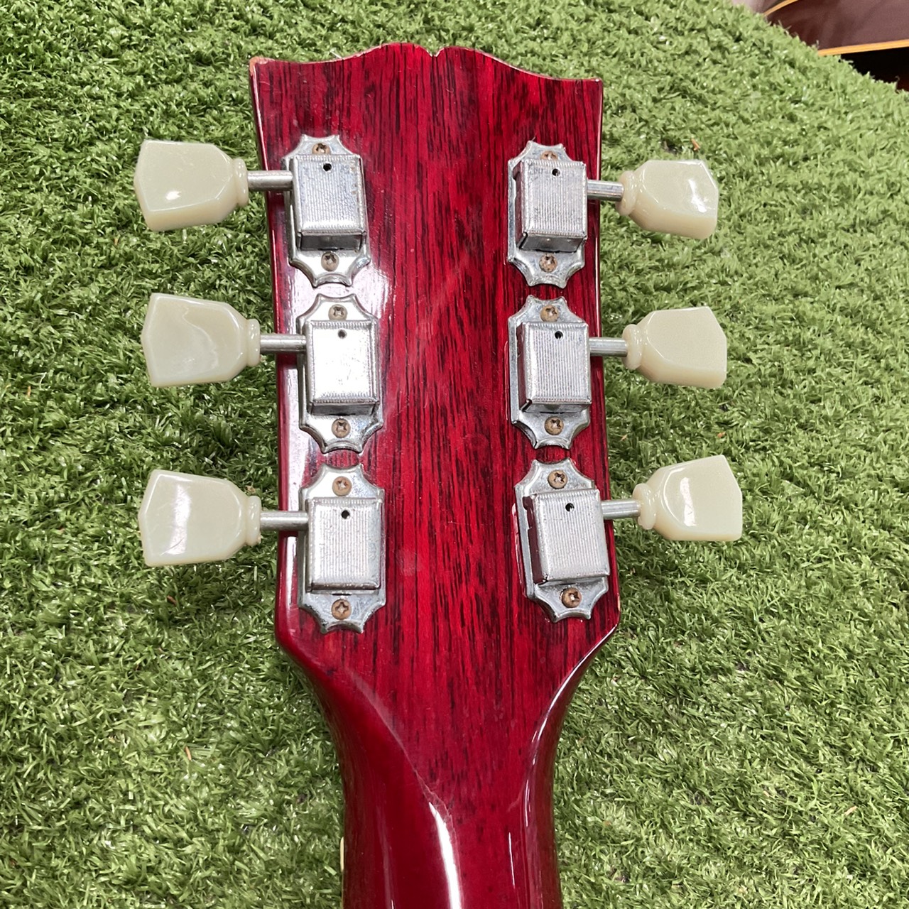 กีต้าร์ไฟฟ้า PhotoGenic