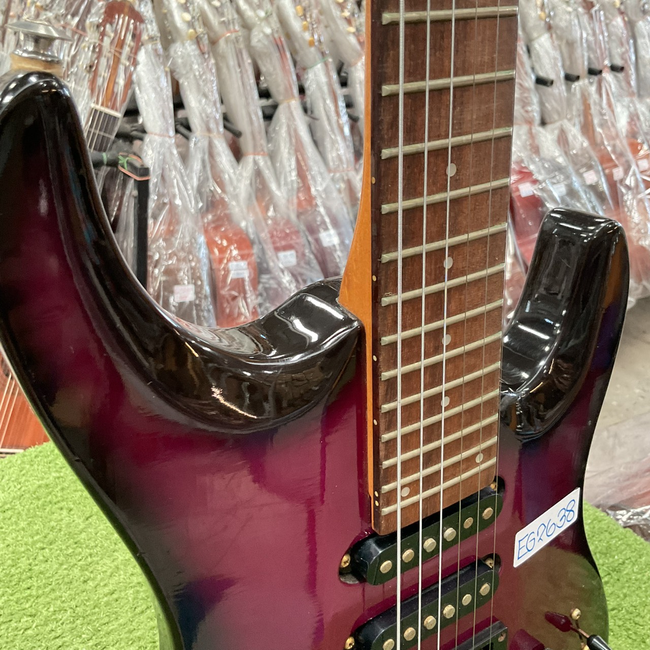 กีต้าร์ไฟฟ้า Aria Pro II : MAGNA