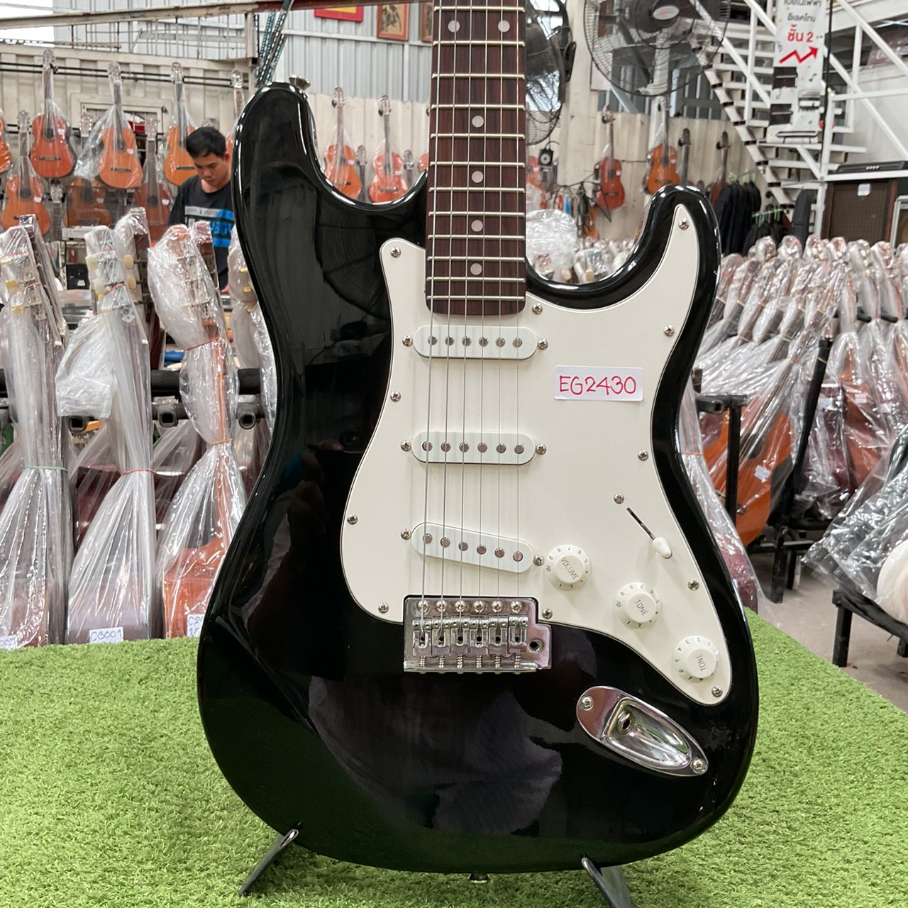 กีต้าร์ไฟฟ้า SELDER