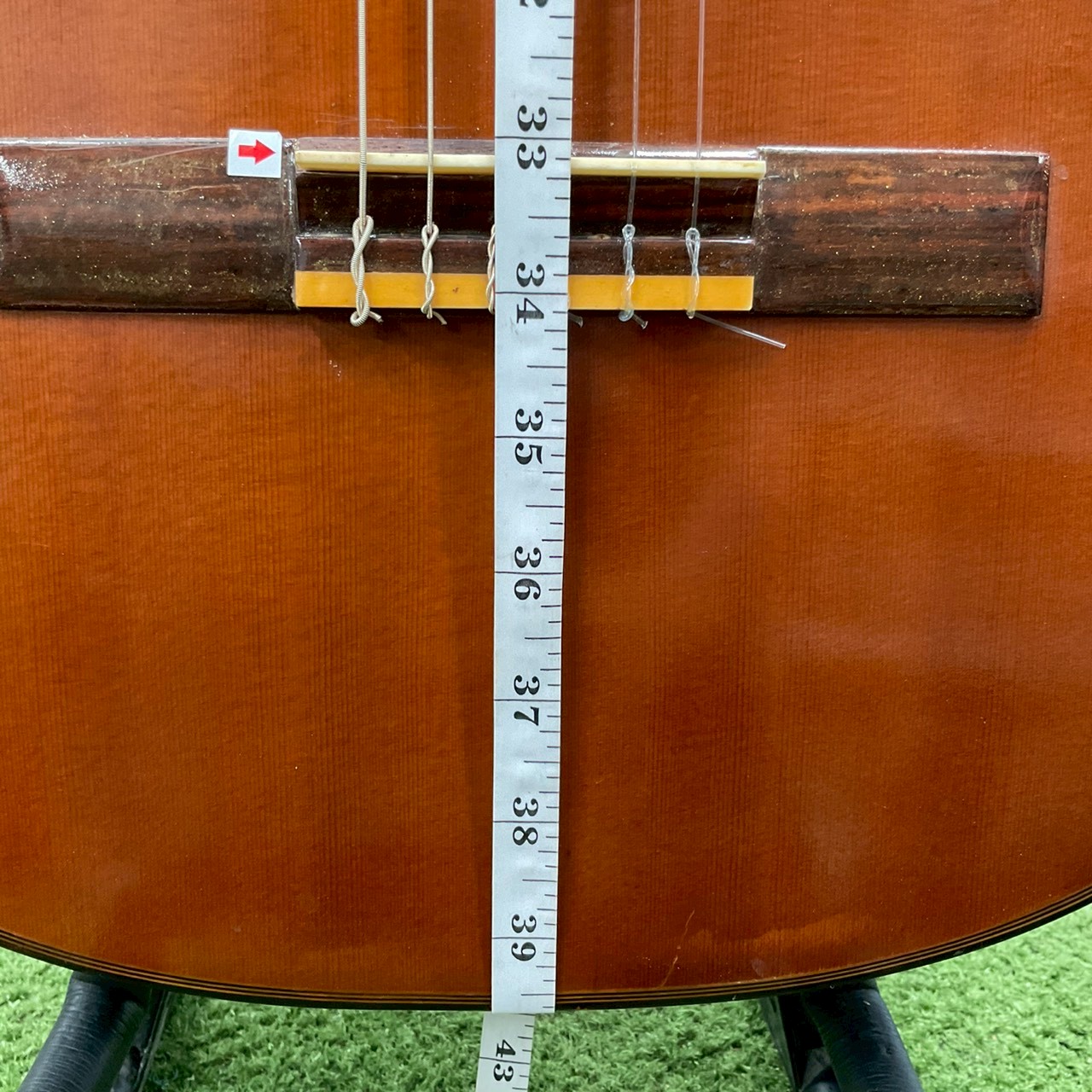 กีต้าร์คลาสสิค Zen-on Gut : No.60