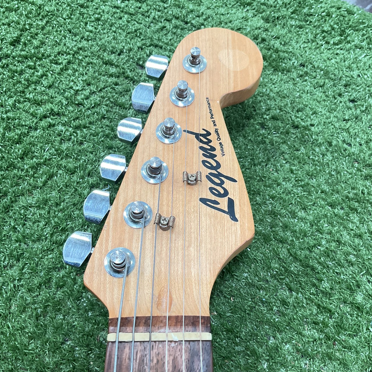 กีต้าร์ไฟฟ้า Legend