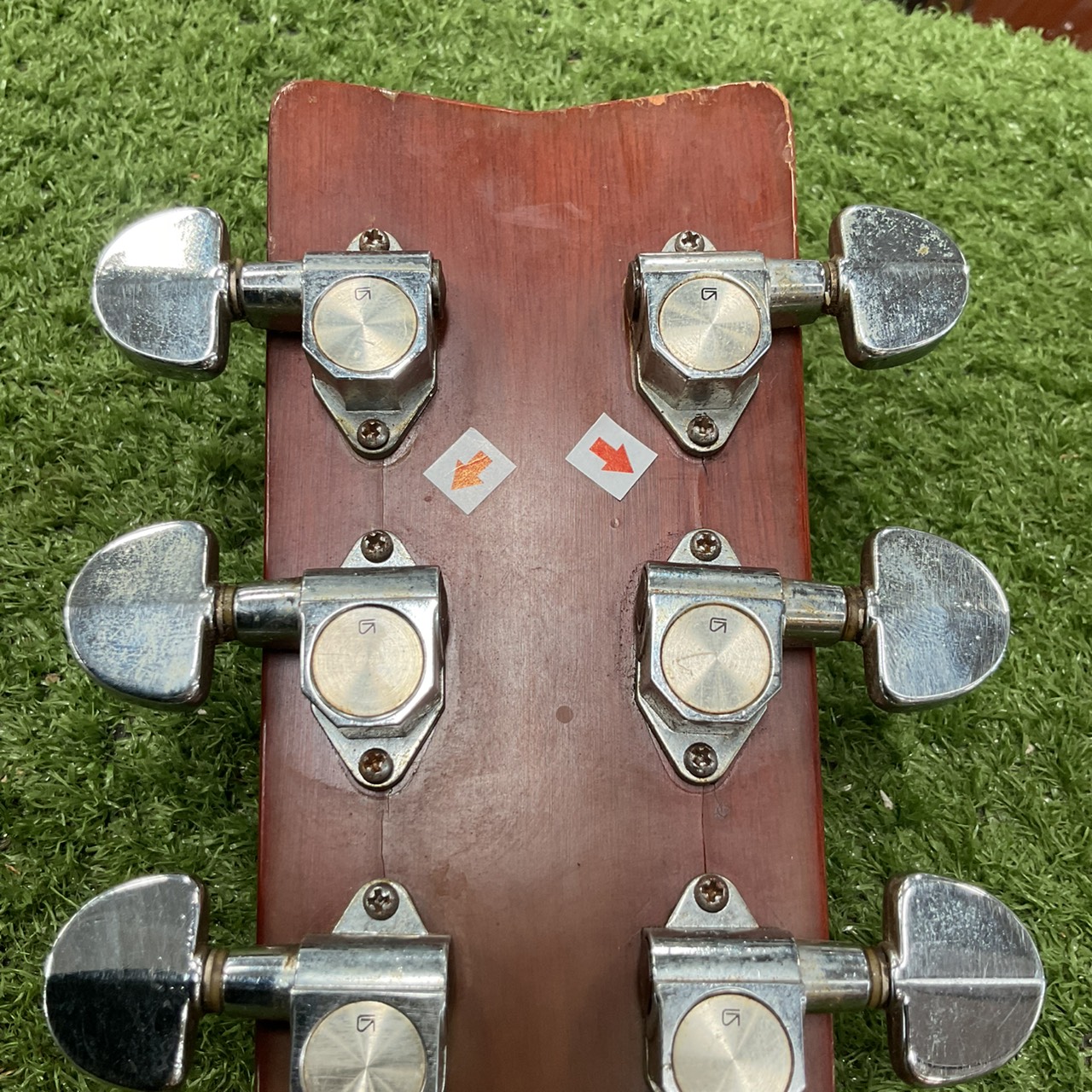 กีต้าร์โปร่ง YAMAHA : FG-200D