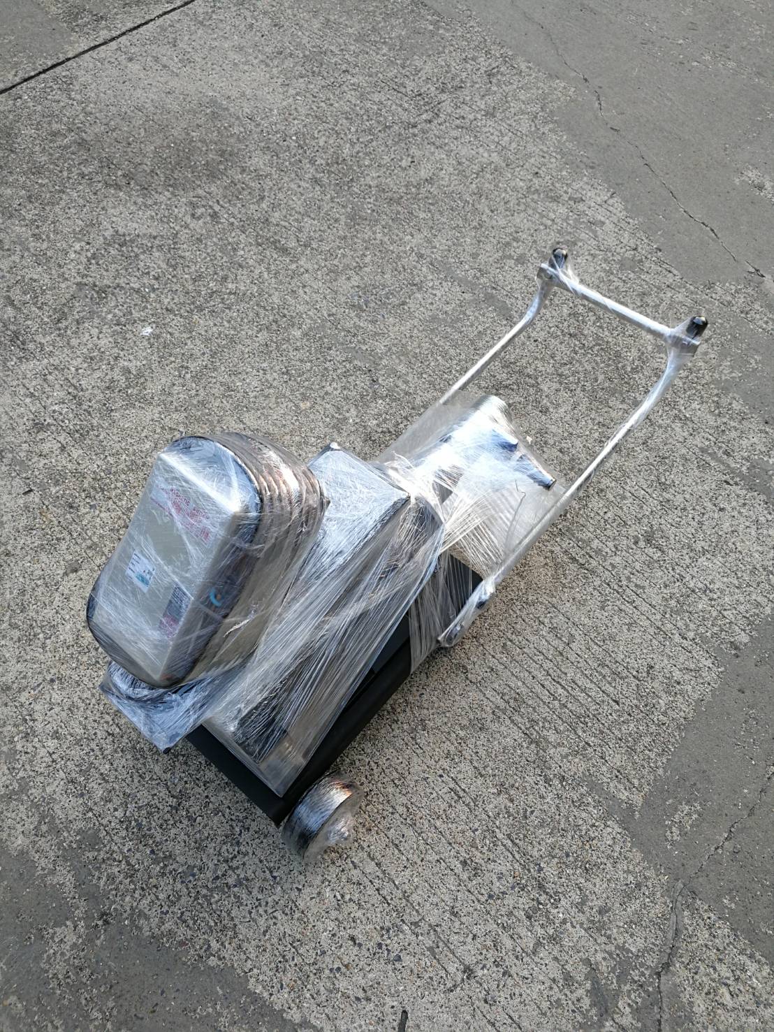 เครืองล้างทำความสะอาดคอนเด็นเซอร์