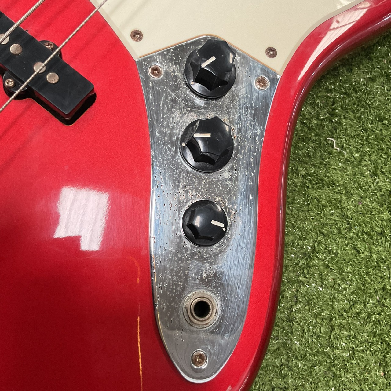 กีต้าร์เบส BUSKER'S