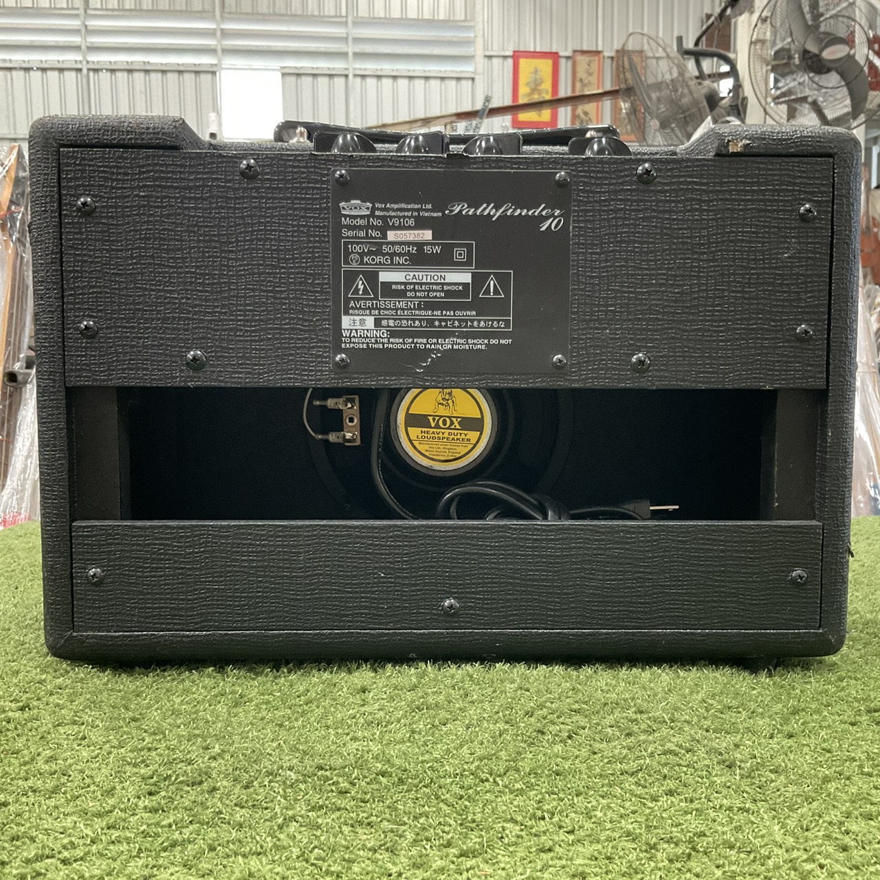แอมป์กีต้าร์ VOX : Pathfinder10 V9106