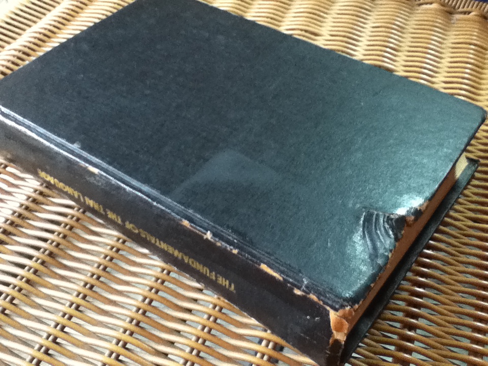 THE FUNDAMENTALS OF THE THAI LANGUAGE/ Stuart Campbell