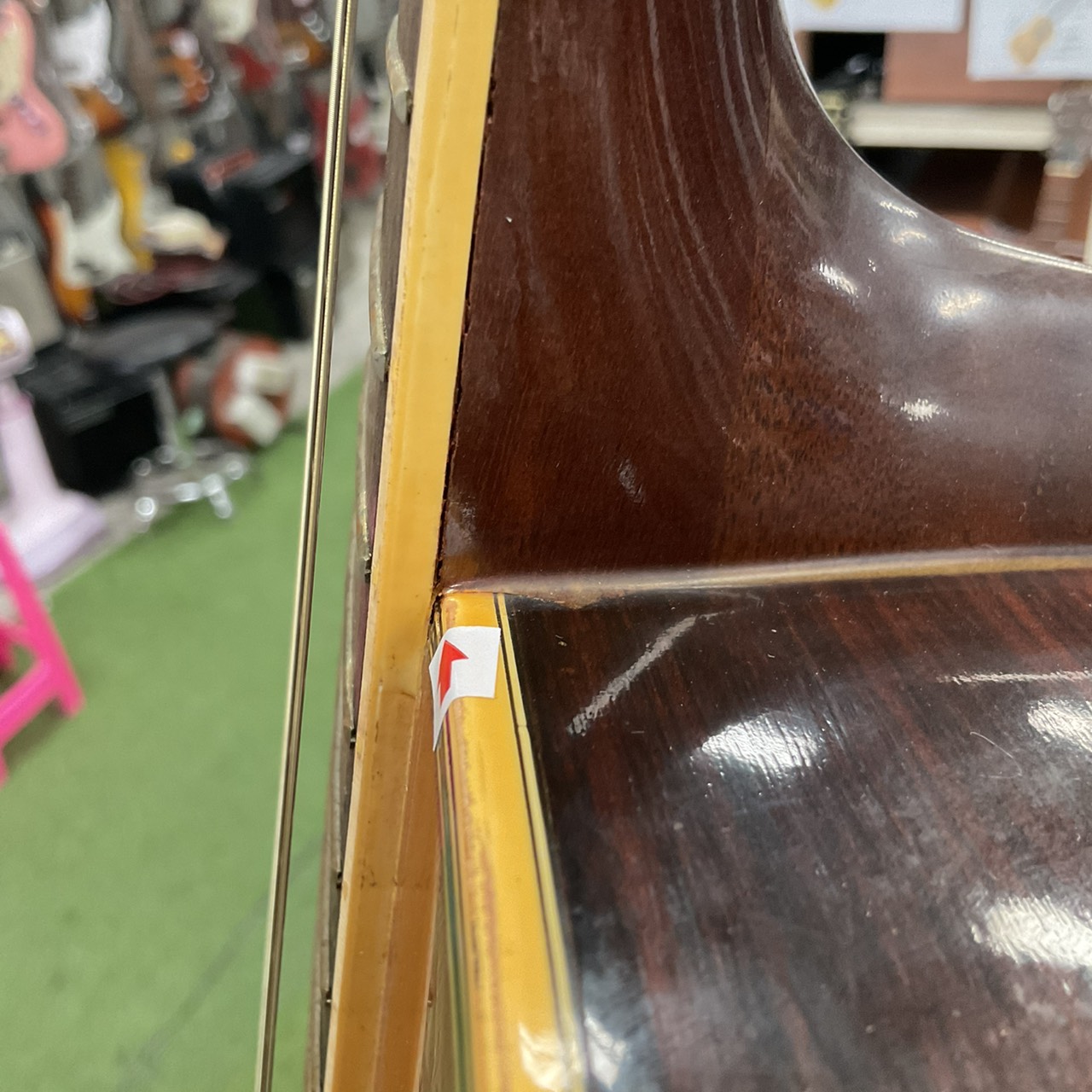 กีต้าร์โปร่ง Morris : W-30