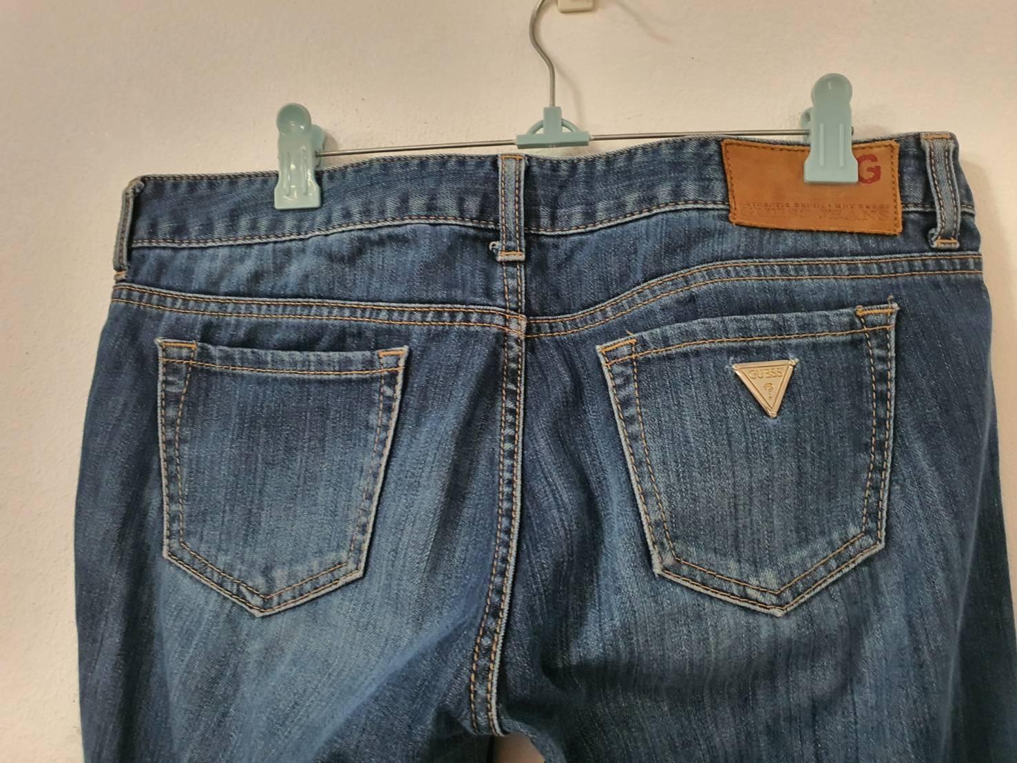 FF06552 กางเกงยีนส์ ฟอกนิ่ม มือสอง guess jeans 1981 เอว 32 นิ้ว