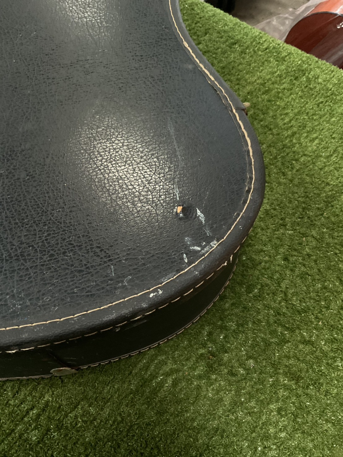 กล่องเคสกีต้าร์คลาสสิค