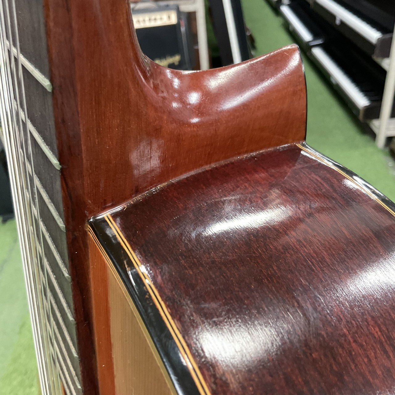 กีต้าร์คลาสสิค Aanton : No.120