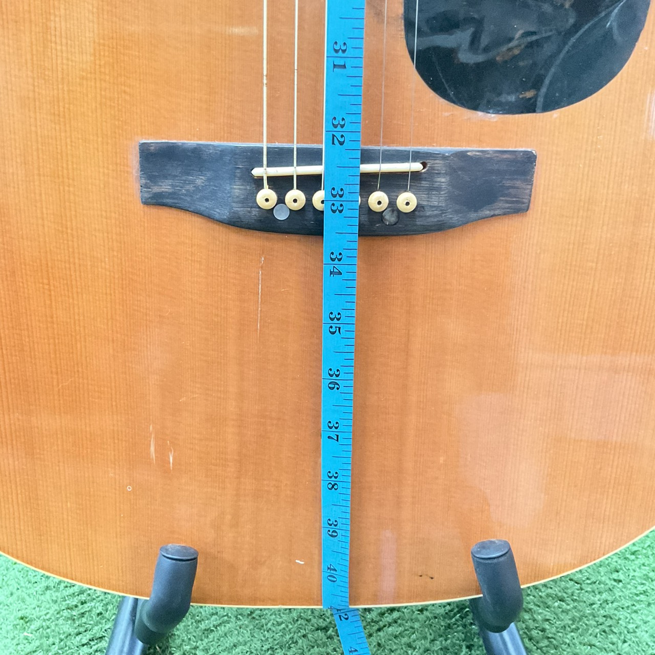 กีต้าร์โปร่ง MoDern