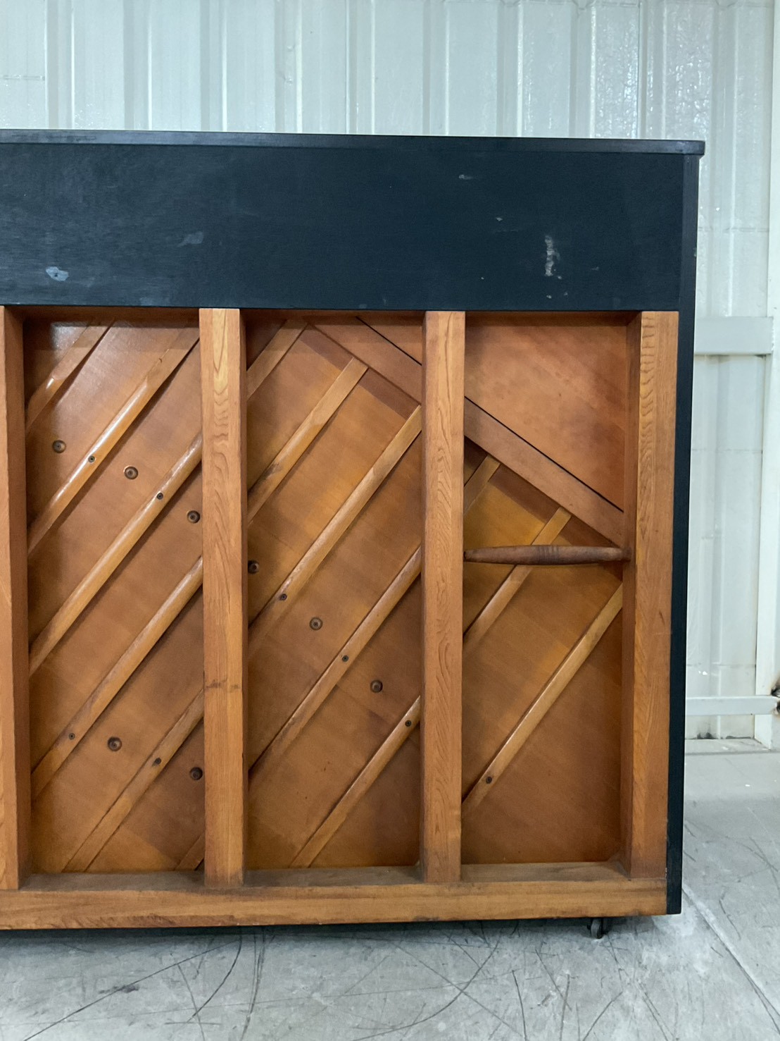 เปียโนอัพไลท์ ZEN-ON : UZ-235