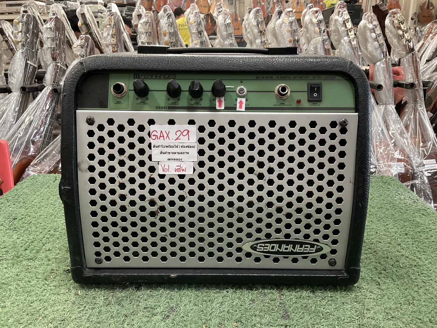 แอมป์เบส FERNANDES : FS-10B สินค้าไม่พร้อมใช้งาน (ต้องซ่อม)