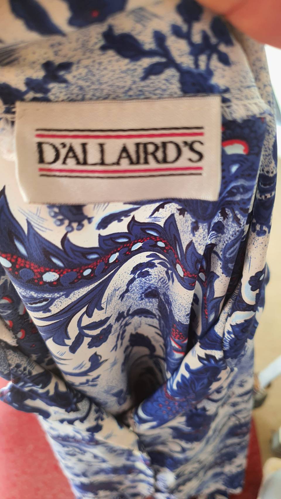 FF02967 เเสื้อแฟชั่นวินเทจ มือสอง D'ALLAIRD'S อก free-43 นิ้ว