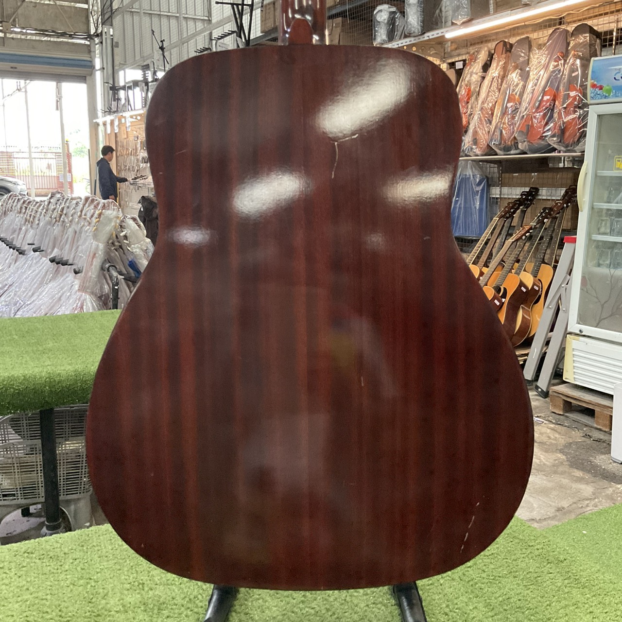 กีต้าร์โปร่ง YAMAHA : FG-160