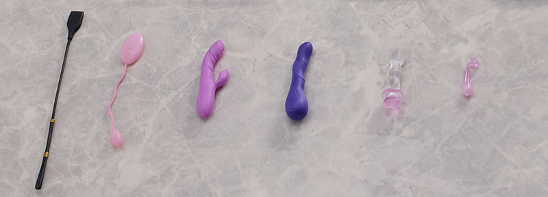 Succubus Homestay Sakuma Shiori Christmas Costume Special Ver. 1/6 Complete Figure Limited Edition w/Bonus(Provisional Pre-order)